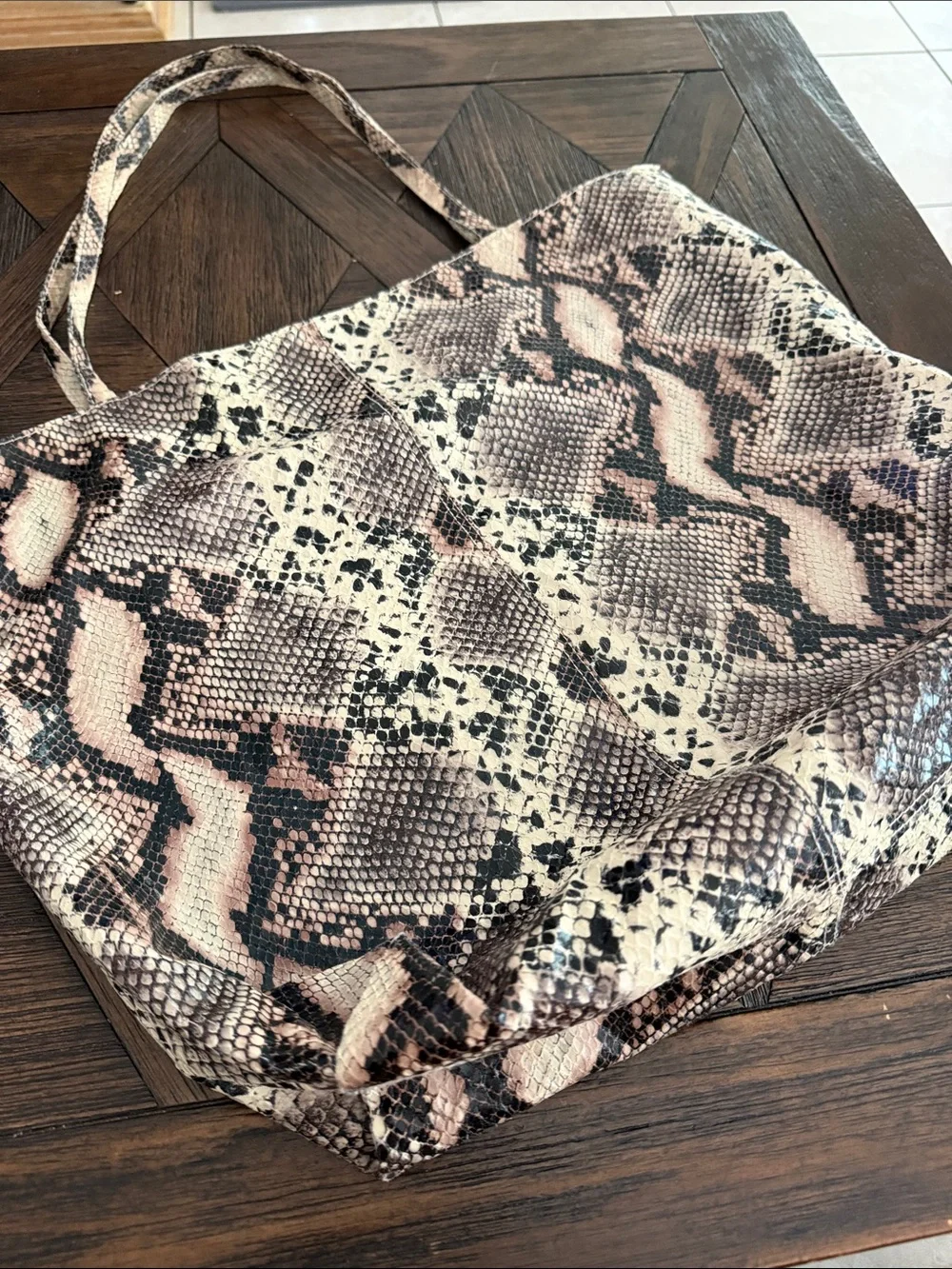 Saks Fifth Avenue Snakeskin Print Tote Bag Large Shoulder Bag Neutral Chic